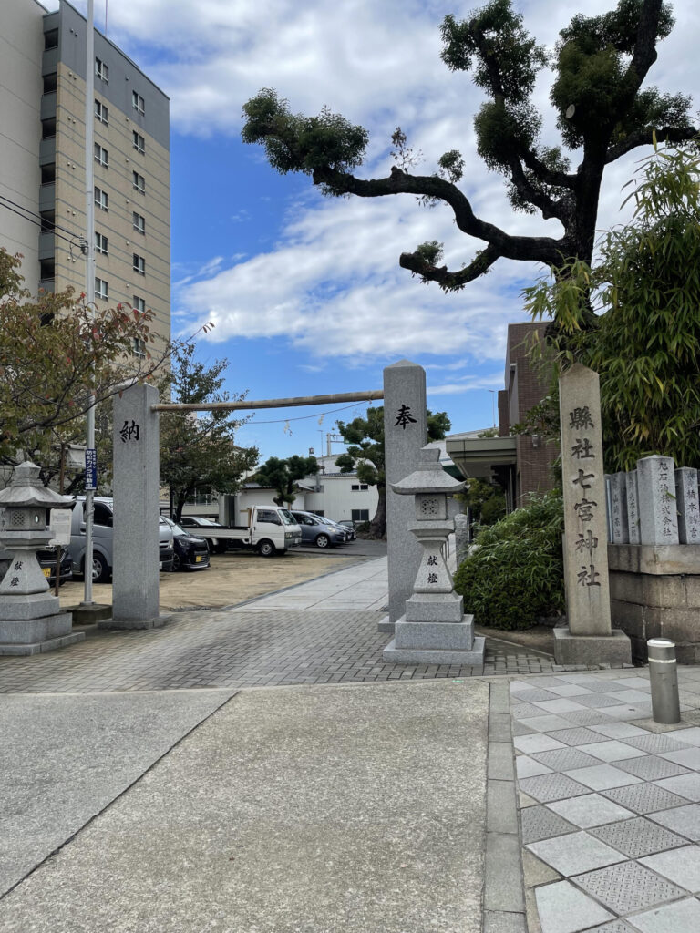 Shichinomiya Shrine Parking Lot
